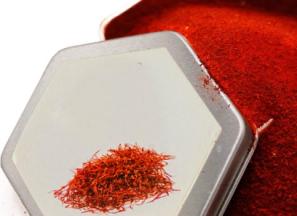 خرید زعفران پودری | فروش انواع زعفران پودری با قیمت مناسب