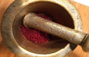 قیمت و خرید پودر زعفران خانگی درجه یک + فروش ارزان