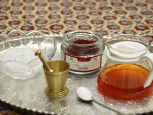 قیمت و خرید عصاره زعفران مایع خالص + فروش ارزان